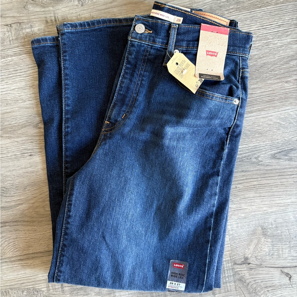 Levi's Women's Blue Flare & Wide Leg Jeans - Picture 2 of 15